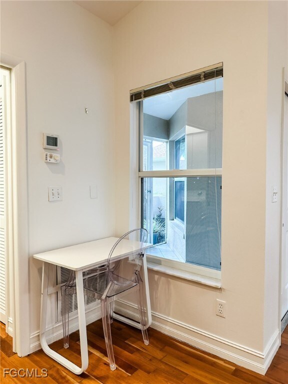 Building Photo - 3726 Stone Way