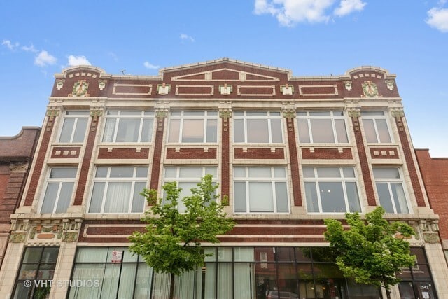 Primary Photo - 2544 W North Ave
