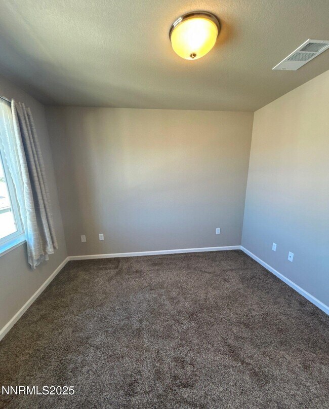 Building Photo - 3621 Oaklawn St