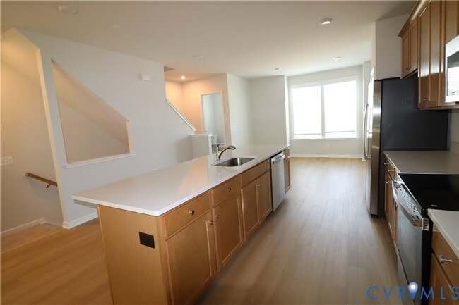 Building Photo - 419 Burden Dr