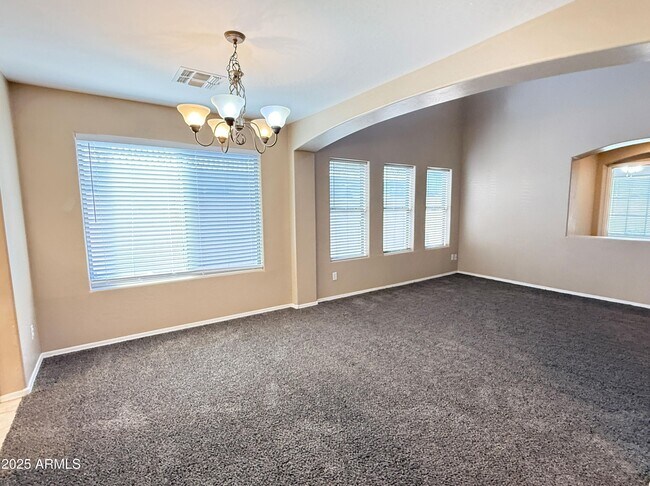 Building Photo - 3363 E Flamingo Ct