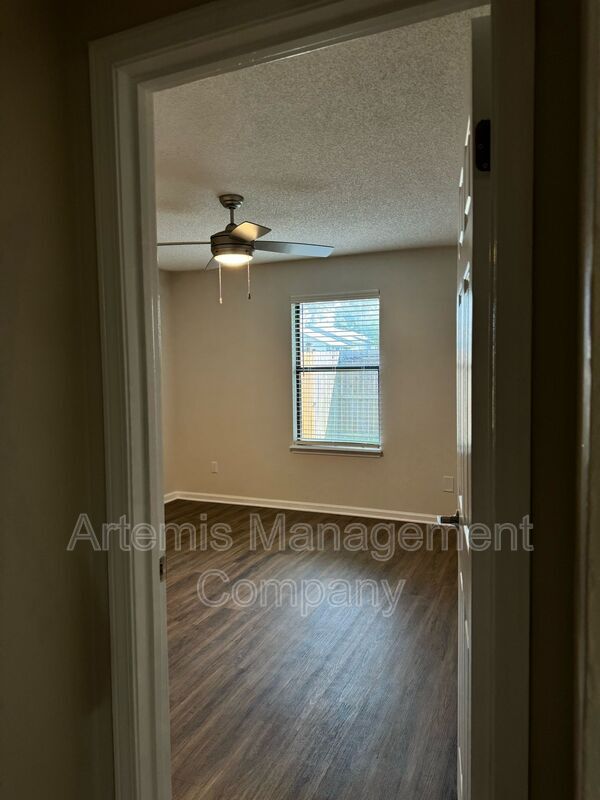 Building Photo - 1278 Montecello Dr