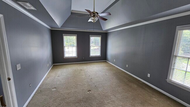 Building Photo - 1381 Providence Dr