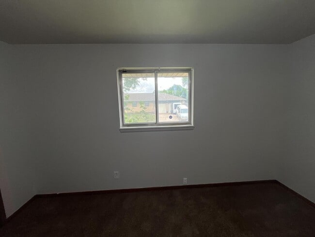 Building Photo - 1500 SW 68th St