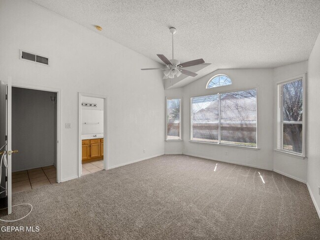 Building Photo - 5416 Roger Maris Dr