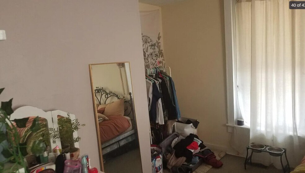 Building Photo - 341 Athens Ave