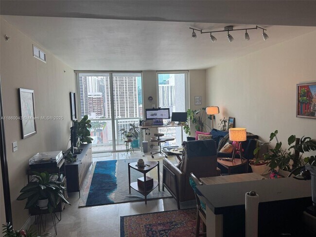 Building Photo - 244 Biscayne Blvd