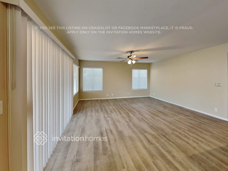 Building Photo - 7871 W Krall St