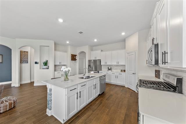 Building Photo - 10701 Klondike Ln