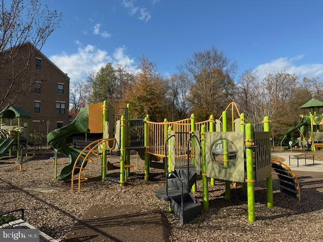 Building Photo - 4638 Woodberry St