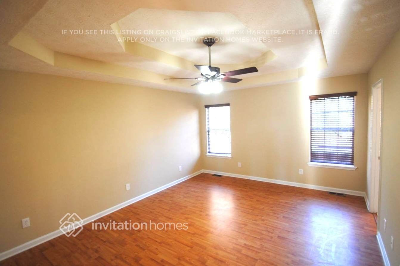 Building Photo - 4088 Water Hole Ct