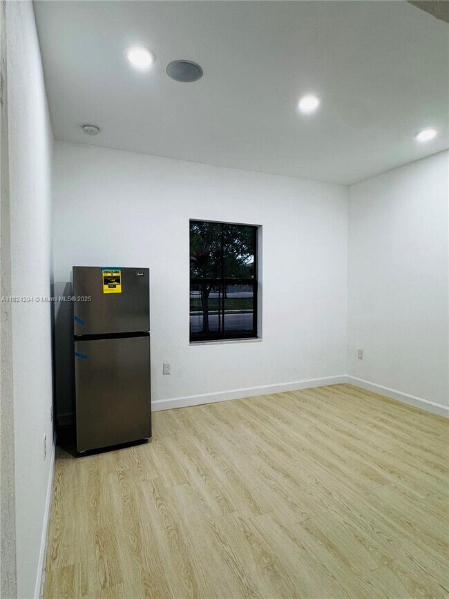 Building Photo - 11510 SW 240th Terrace