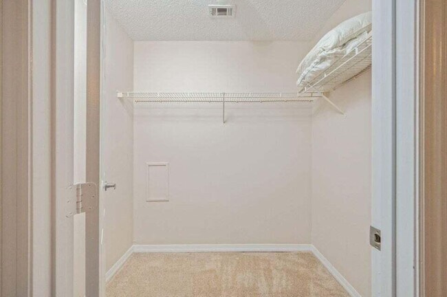 Building Photo - 4276 Calinda Ln