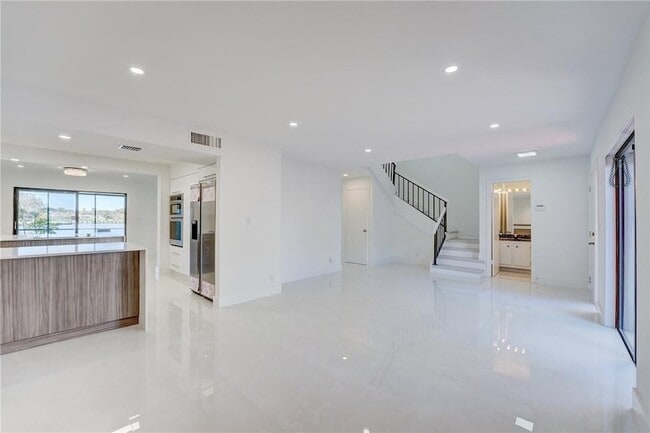 Building Photo - 103 St Andrews Rd