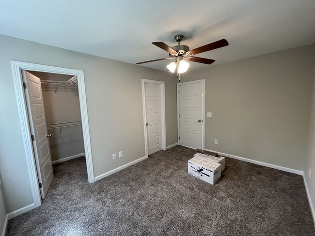 Building Photo - 316 Natcor Dr