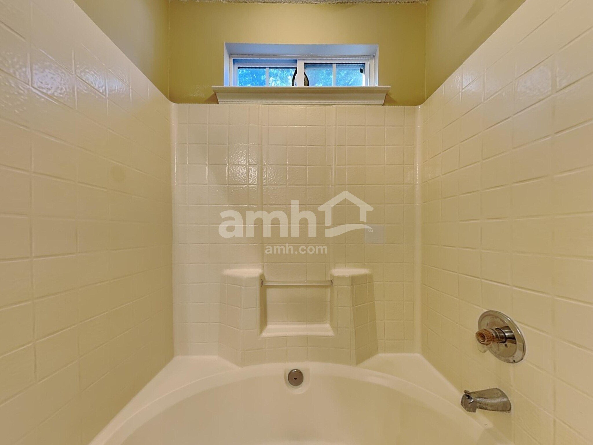 Building Photo - 2206 Coatsdale Ln