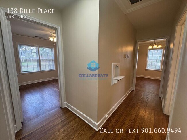 Building Photo - 138 Dille Pl