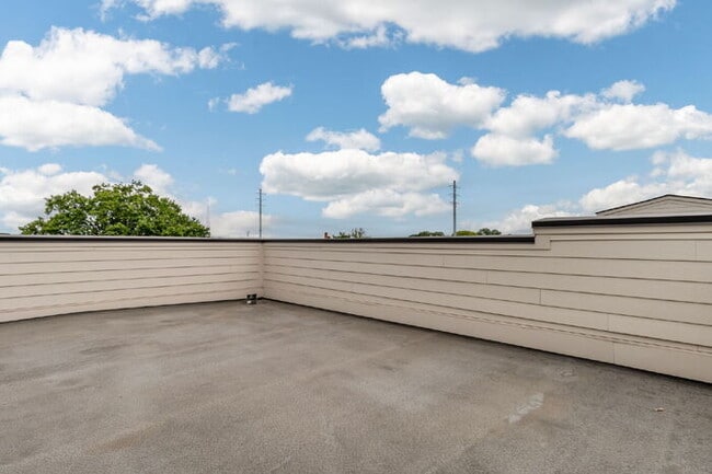 Building Photo - Spacious 3 Bedroom Condo Near VCU & VUU –  Most Utilities Included – $3,200/mo