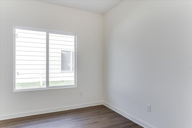 Building Photo - 11310 W 35th St S