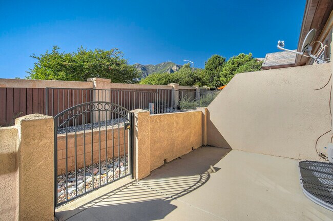 Building Photo - 4884 Sanctuary Grove