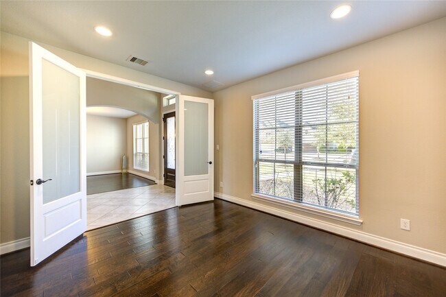 Building Photo - 4207 Abigail Wy