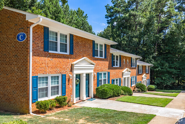 Building Photo - Candlewood Apartments