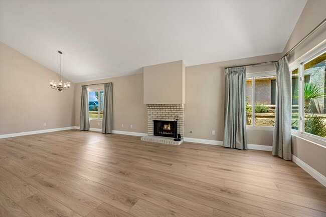 Building Photo - 41612 Aventine Ct