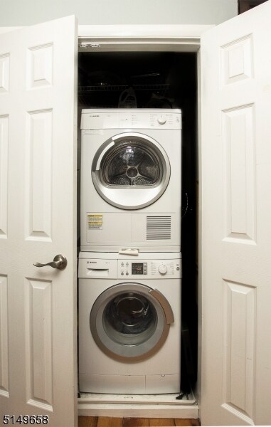 Building Photo - 117 Main St