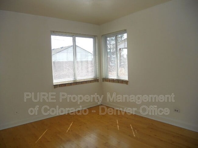 Building Photo - 750 S Canosa Ct