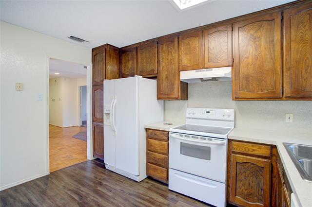 Building Photo - 10702 Tall Oak Dr