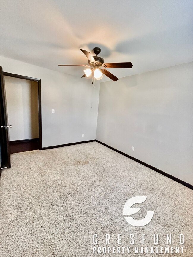 Building Photo - Charming 3 BR for Rent in Jack Britt School District