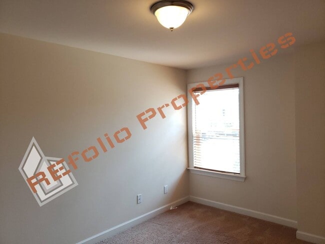 Building Photo - 2454 Pecan Ridge Way