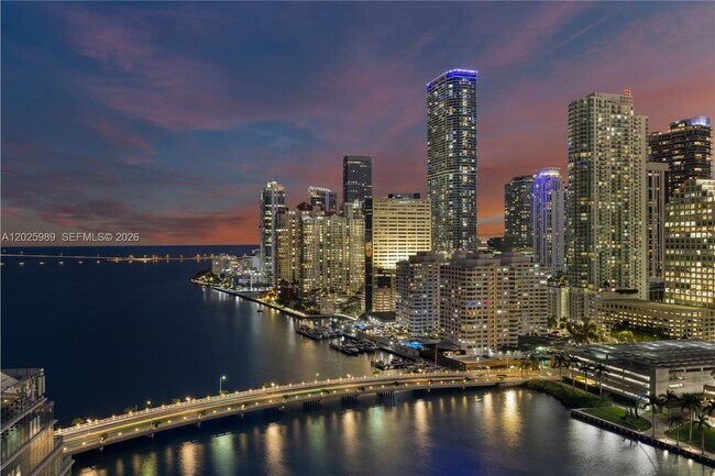 Building Photo - 701 Brickell Key Blvd