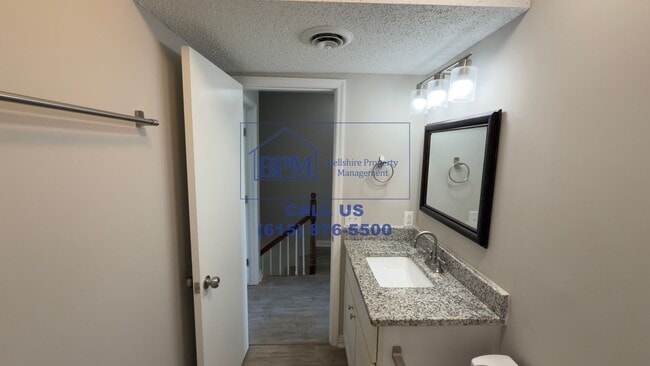 Building Photo - 1051 Harold Dr