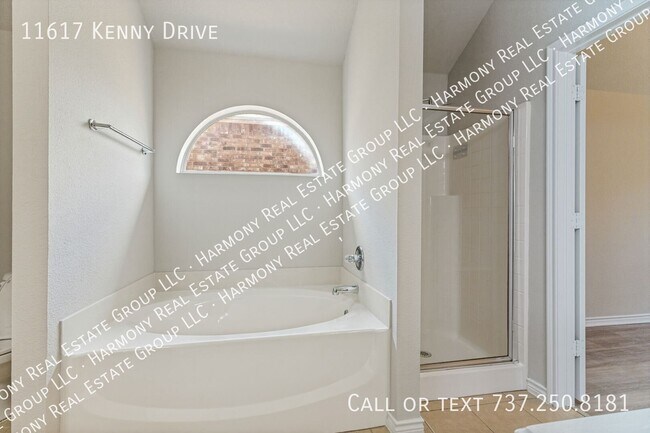 Building Photo - 11617 Kenny Dr