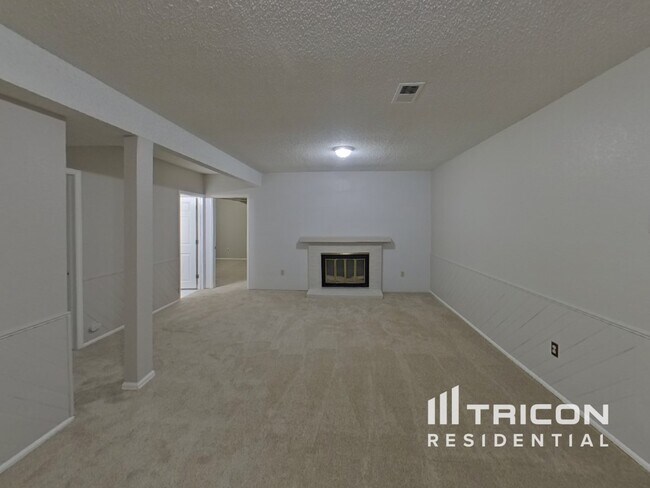 Building Photo - 3509 S Norfolk Way