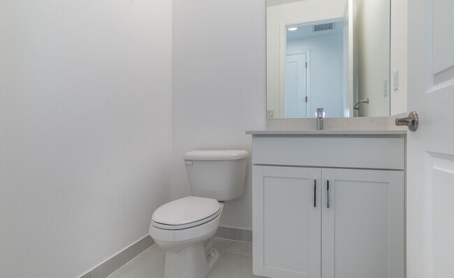 Building Photo - 1360 Bushel Crk Xing