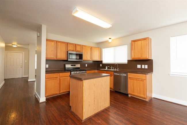 Building Photo - 19842 Hidden Shadow Ln