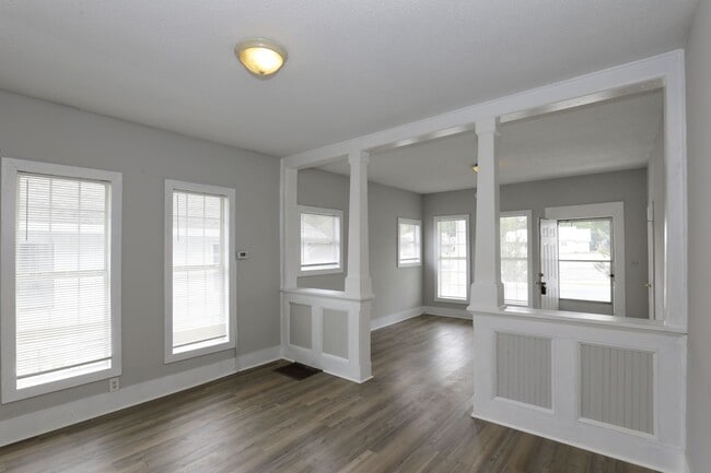 Building Photo - Charming 2BR/1BA Single Family Home in Gadsden