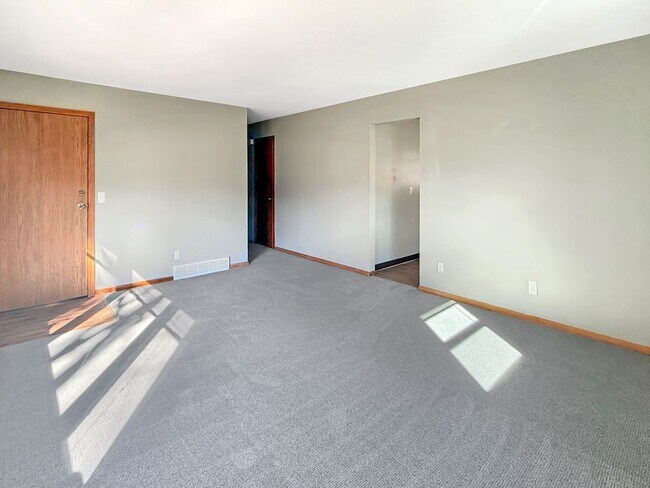 Building Photo - 5848 Washburn Ave S