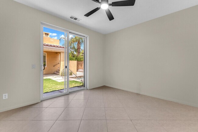 Building Photo - 86136 Rancho Santana Dr