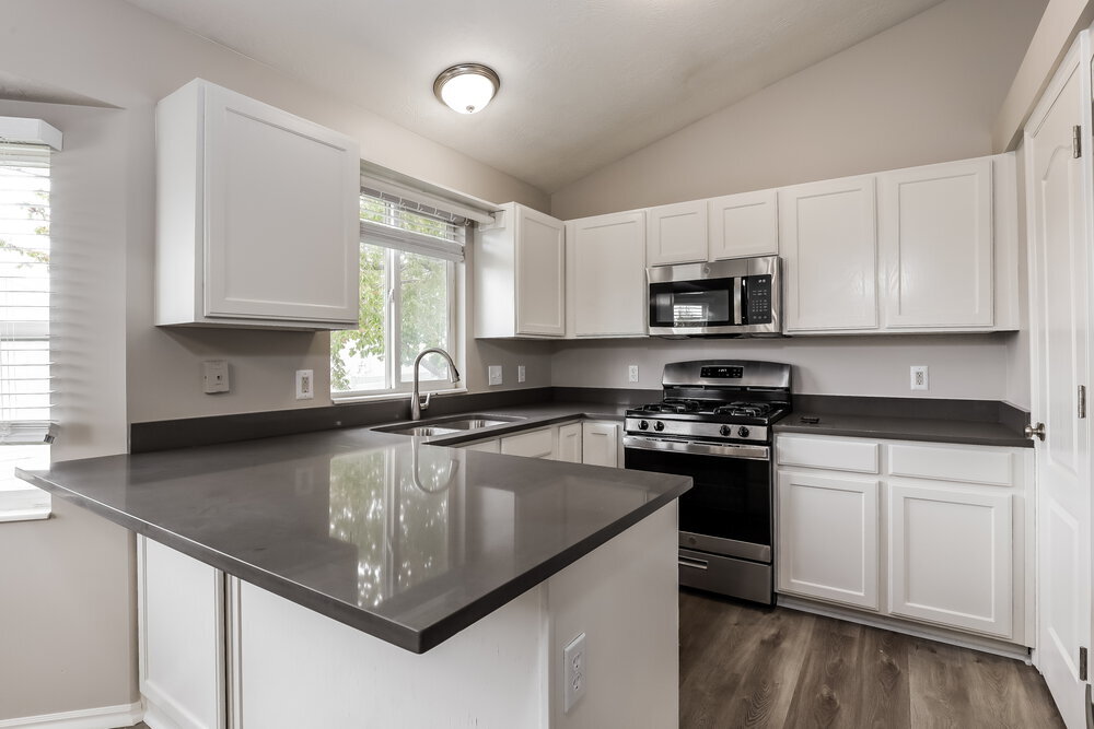 Building Photo - 772 Fox Run Dr