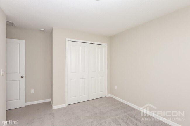 Building Photo - 1744 Broad Winged Hawk Dr