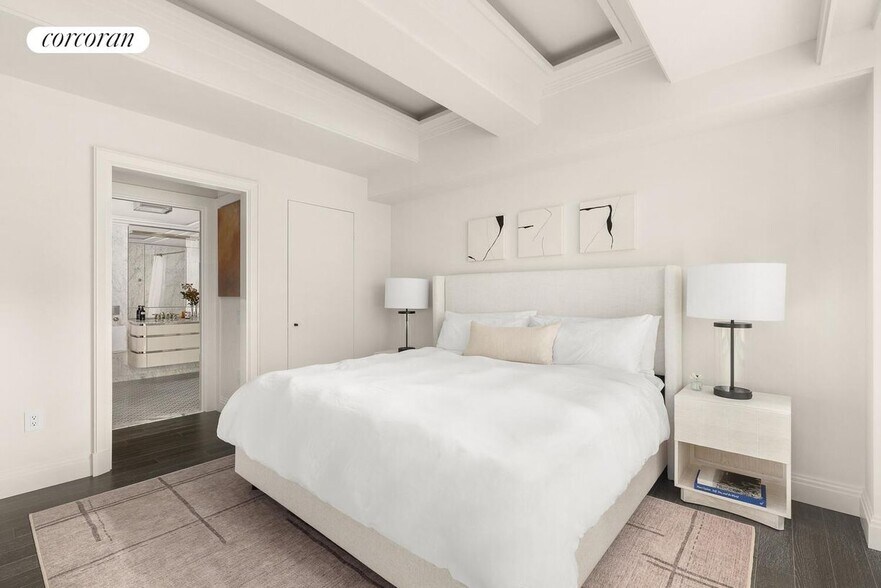 Building Photo - 301 Park Ave