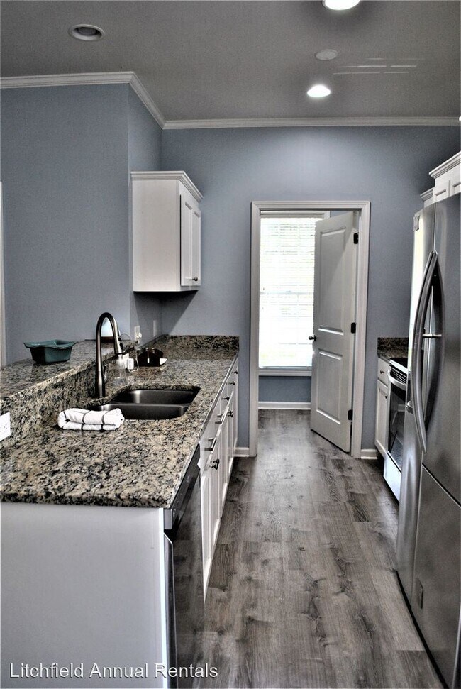 Building Photo - 2 br, 2.5 bath House - 72 Haint Place