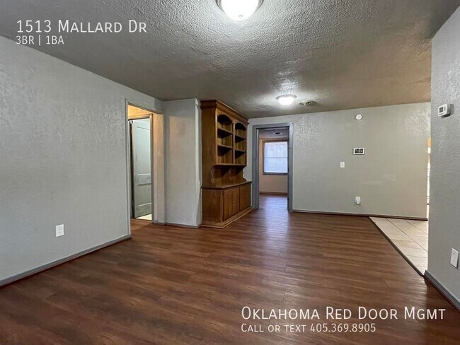 Building Photo - 1513 Mallard Dr