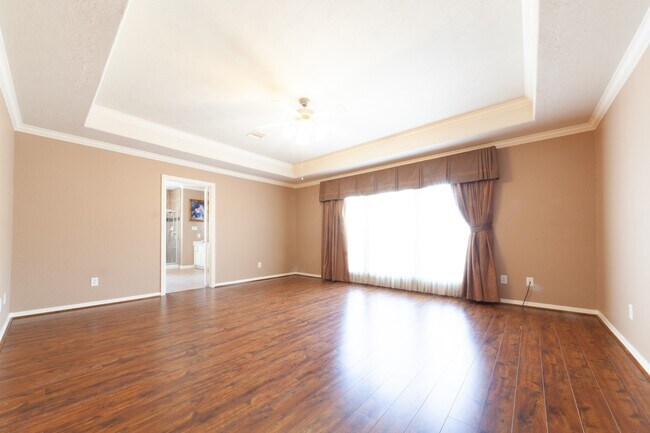 Building Photo - 3206 Holly Thicket Dr