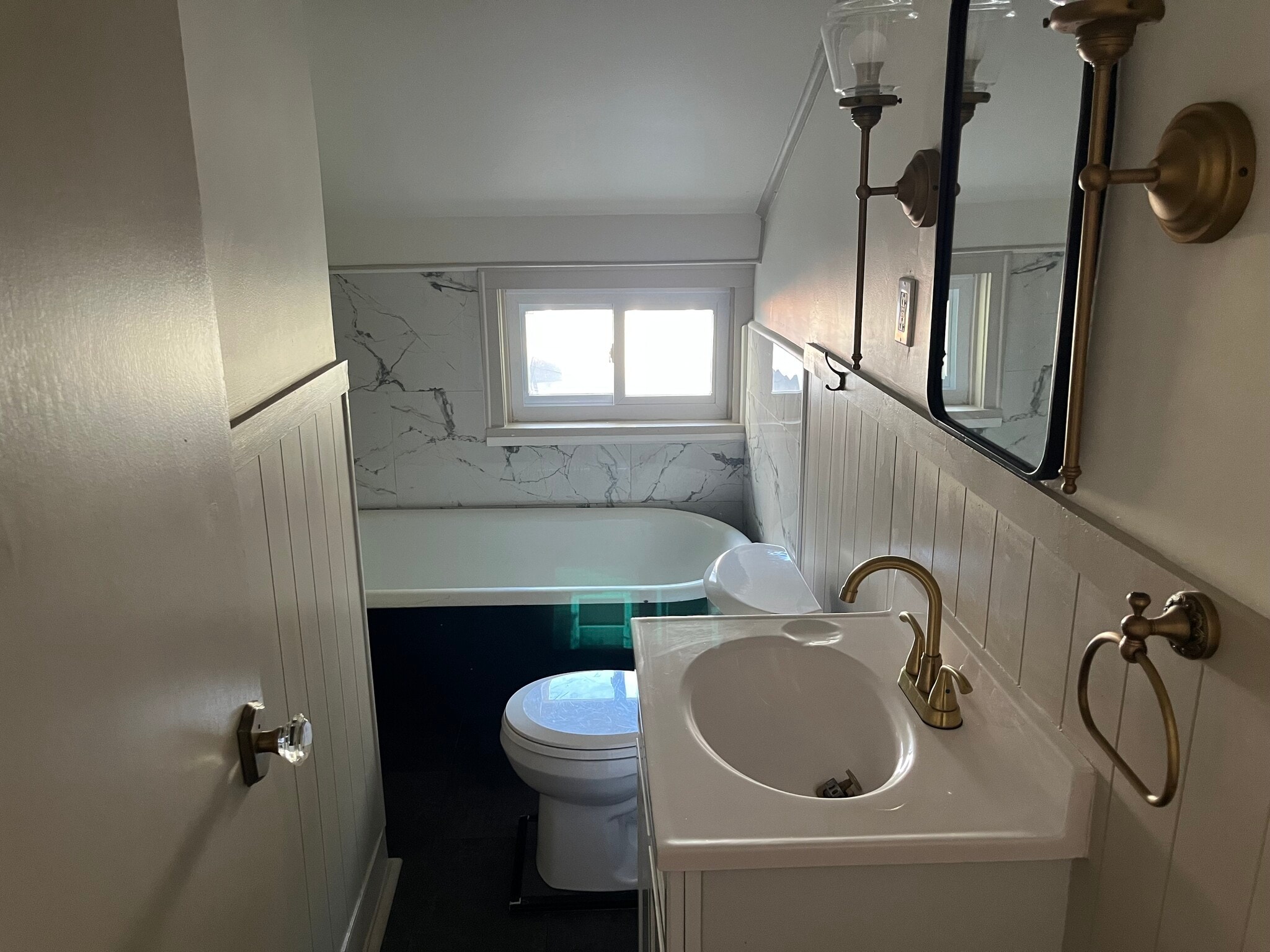 Second floor bathroom - 1400 Titus Ave