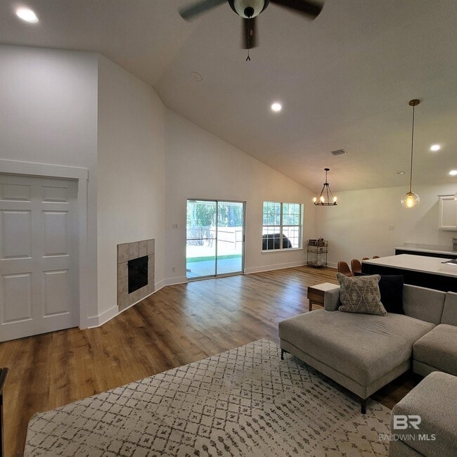 Building Photo - 4219 Coyote Ln