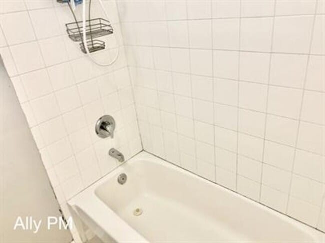 Building Photo - 2383 Austin Dr